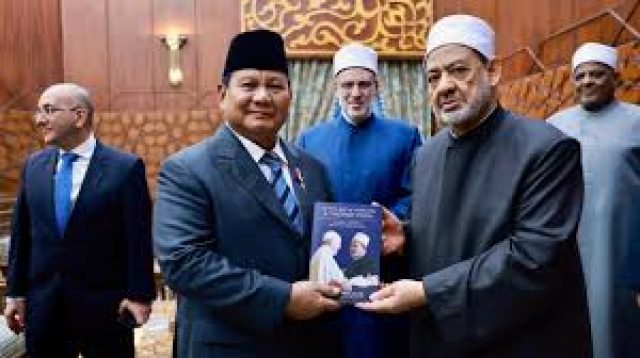 Presiden Prabowo Subianto Pererat Hubungan Keagamaan dan Pendidikan dengan Grand Syekh Al-Azhar