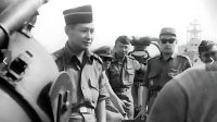 The Smiling General_ Soeharto dan Warisan Positif Kepemimpinannya The Smiling General_ Soeharto dan Warisan Positif Kepemimpinannya