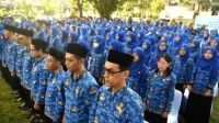 Para Pegawai PNS sedang mengikuti Apel Pagi (Foto: Ist)